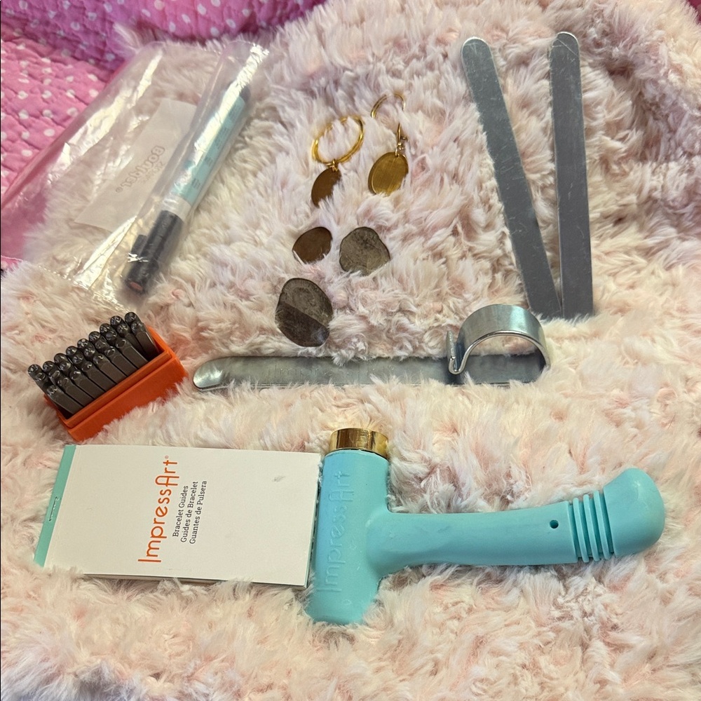 imPRESS Mixed Media Jewelry Making Kit - Blue and Gold